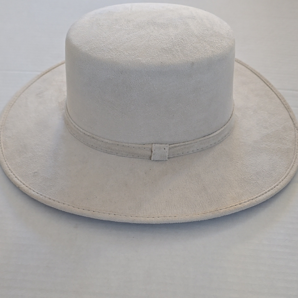 Nicol Hats Elegant Beige Suede Western Hat